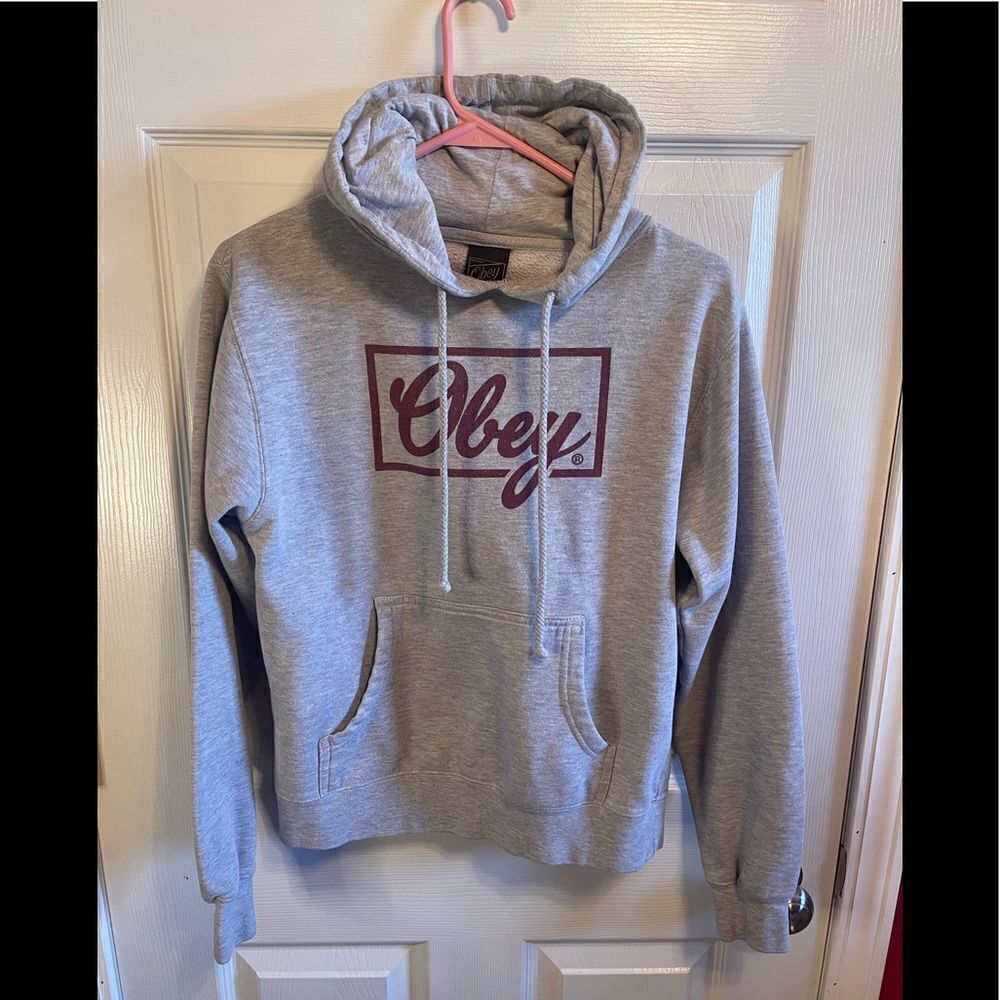 Obey grey hoodie sz M